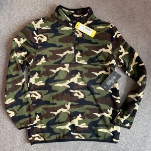 NWT Hollywood • Olive Camo Long Sleeve 1/4 Zip Polar Fleece Pullover • NEW